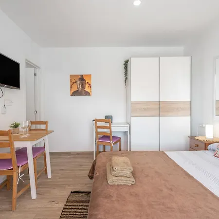 Céntrico ático Con Terraza Privada * Arona (Tenerife)