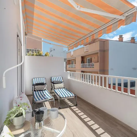 Céntrico ático Con Terraza Privada *
